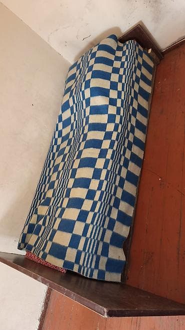 Гаражи: Nzsde obsi getdi 1 otaq 1 kuxnada. İbarətdi. şekilde göründüyü — 6