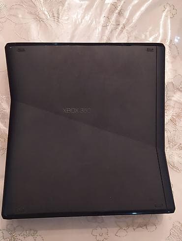 işlənmiş monitor: Satılır XBox360.Yaxşı vəziyyətdədi,2 ədəd pultu,daxildə 60 oyun — 1
