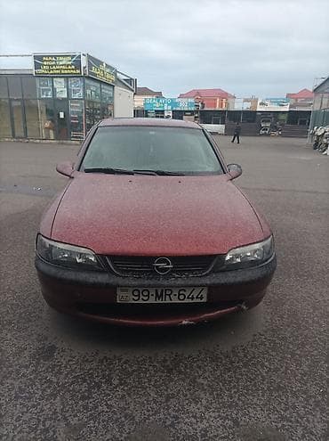 Opel Vectra B sedan, tünd qırmızı rəng. - Kuzov: 4 qapılı sedan