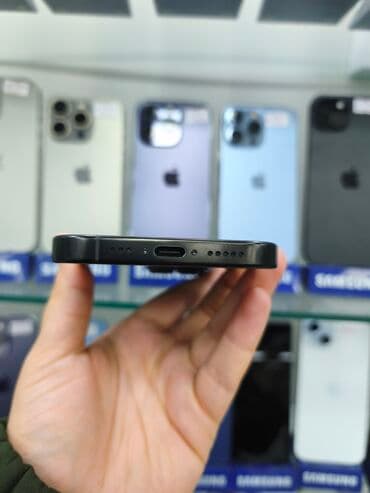 ayfon 11 zəngi: IPhone 16 Pro, Qara, Simsiz şarj — 3