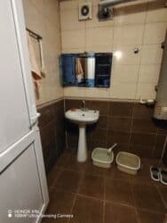 bulbulede kiraye ev: Xazeykalı evdir 1otağı 3nəfər xanımlara kirayə verilir,kammunal — 5