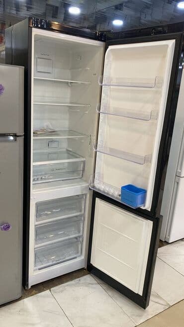 2 qapılı Indesit Soyuducu Satılır, rəng - Qara — 2