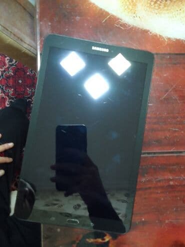 planşet samsunq: Samsung planşet - Brend: Samsung - Korpus: qara, teksturalı arxa — 2