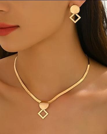 Kişi ayaqqabıları: Qızıl suyuna salinib rəngi getmir Minimalist qızılı rəngdə zinət dəsti — 1