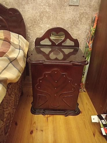 kravadlar: İkinəfərlik çarpayı, 2 tumba, İşlənmiş — 2