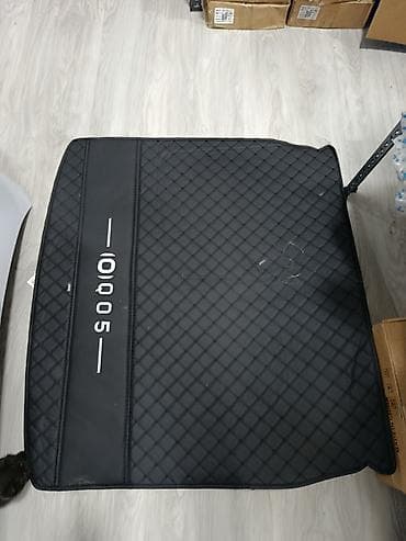 baqaj: Avtomobil üçün ayaqaltı, Dəri, Audi — 1