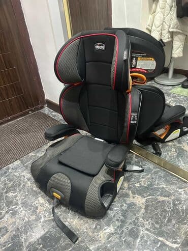 Avtokreslo Chicco firmasi 5-12 yaş ücün Qiymet 180 man Cox yaxsı