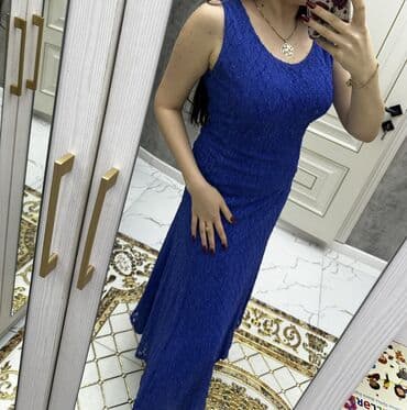 -44-46 bedene mavi gupurden uzun don
Ideal veziyetdedir 1 defe geyilib