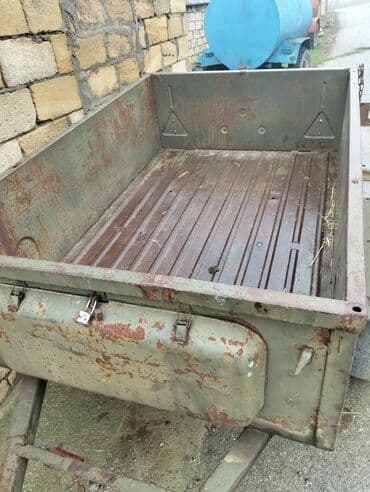 qoşqu yeri: Yük qoşqusu (tək oxlu) - Metallik korpus, dərin yük yeşiyi - Arxa — 2