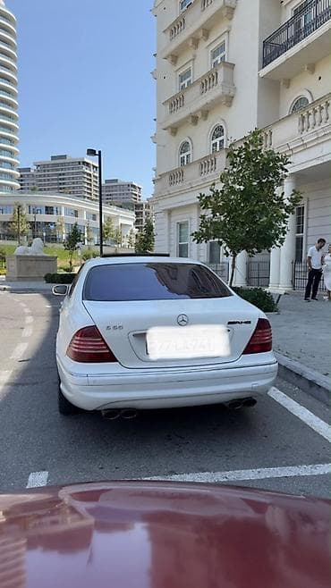 pres: Mercedes-Benz S-Class: 5.5 l | 2004 il Sedan — 10