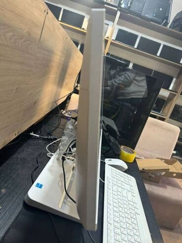 monoblok kompyuterler: Model: Lenovo Monoblok ♦️prosessoru : İntel Core İ3-1245U ♦️ram : 8 — 3