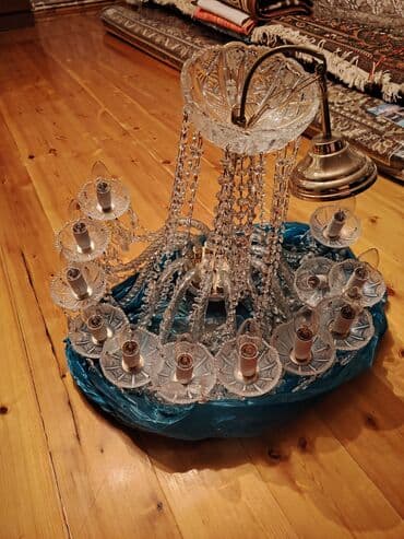 Çılçıraq, 10 və daha çox lampa, Xrustal