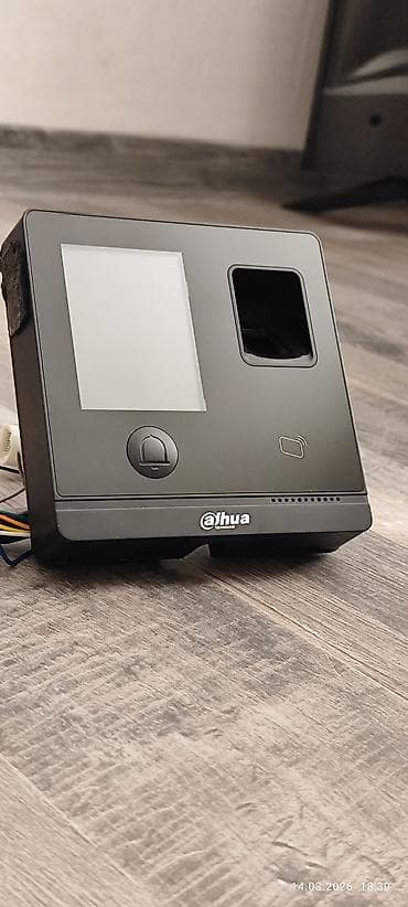 Dahua giriş nəzarəti terminalı - Brend: Dahua Technology -