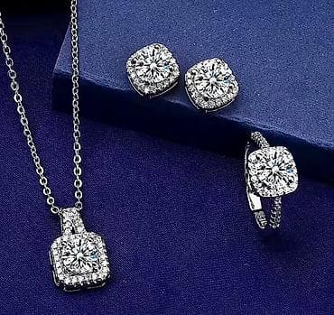 Dəstə daxildir: Üzük, Sırğa, Sep, Gümüş