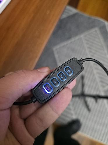 Fotokameralar: Ring işıq + tripod seti Məlumat: - Tripod yenidir. Başqasını aldığım — 5