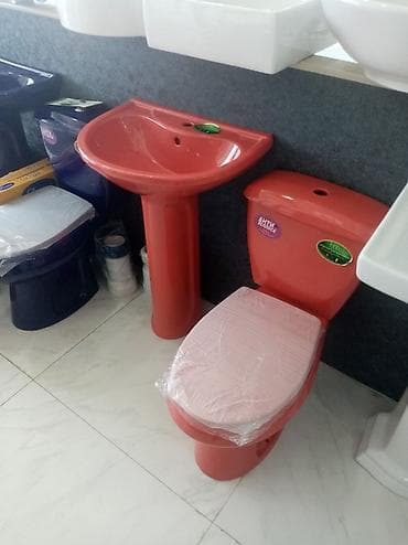 unitac: Unitaz ve tulpan desti. Qırmızı rəng. Dest sekilde satilir. Rusiya — 1