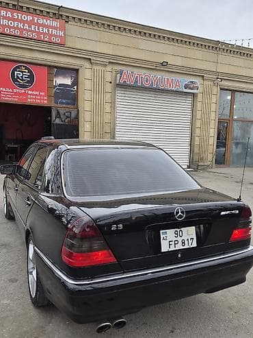 mercedes e 240 2004: Mercedes-Benz S-Class sedan (W140 kuzov) – qara rəngli, tam ölçülü — 7