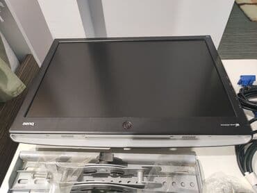 samsung monitor: Video müşahidə üçün, divardan asılan,BenQ E2200W LCD monitor + divar — 4
