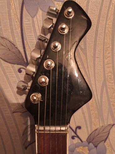 Elektron gitara, 6 sim, İşlənmiş, Ünvandan götürmə — 6