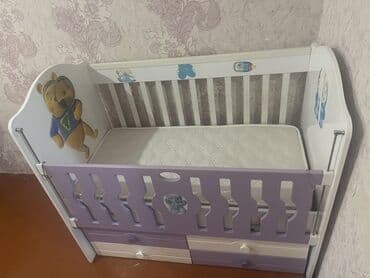 Oğlan üçün, Dördbucaq, Beşik, Dəstsiz, Matras ilə, Yellənmə mexanizmsiz