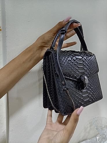 deri çanta: BVLGARI Serpenti Forever çanta - Rəng: qara - Material: ilan pulcuklu — 4