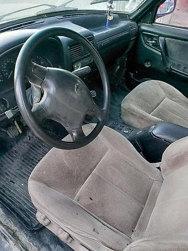 Avtomobil satışı: QAZ 24 Volga: 1.6 l | 1988 il Sedan — 5