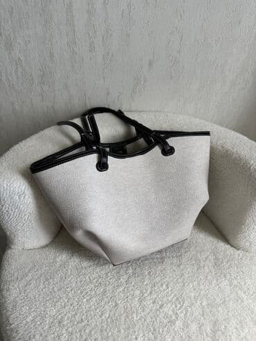 Çiyin çantası, İşlənmiş lalafo.az -da Çiyin çantası, İşlənmiş