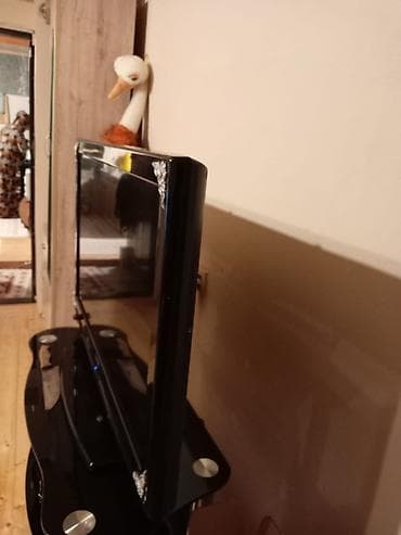 a 40 ekran: Televizor Toshiba — 2