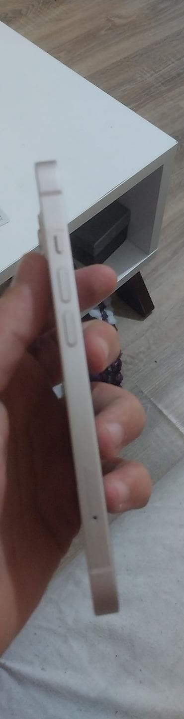 iphone 12 mini 128: IPhone 13, 128 GB, Çəhrayı, Barmaq izi, Face ID, Sənədlərlə — 3
