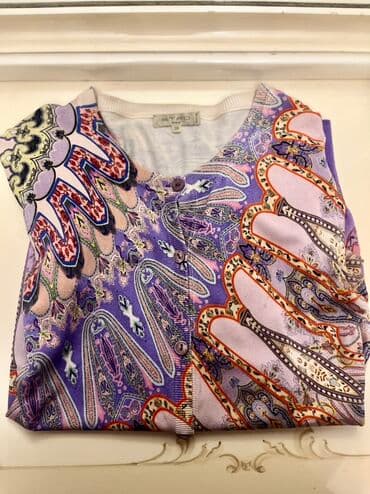 Cinslər: ETRO brendine mexsus Bənövşəyi rəngli, bəzəkli naxışlara malik — 1