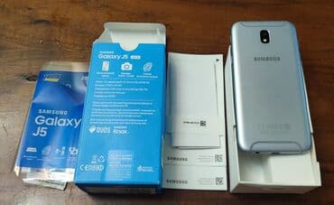 Motorola: Samsung Galaxy J5 2016, цвет - Бежевый, Сенсорный, Две SIM карты — 1