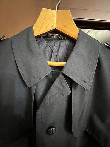 payız paltarları: Klassik tünd boz rəngli trençkot - Model: ikiqat düyməli görünüşlü — 5