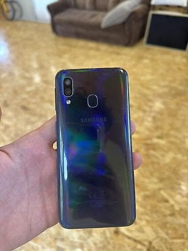 Samsung Galaxy A40, 64 ГБ, цвет - Черный, Отпечаток пальца at lalafo.az Samsung Galaxy A40, 64 ГБ, цвет - Черный, Отпечаток пальца
