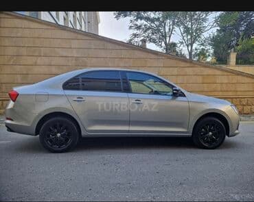 polşa maşın bazarı: Skoda Rapid: 1.6 l | 2023 il 79000 km Sedan — 3