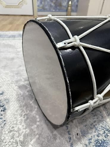 ağ klarnet: Qaval-təbil (nağara) – klassik iki üzlü baraban - Korpus: cilalanmış — 6