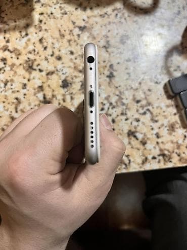 galaxy a 10: IPhone 6s, Gümüşü, Barmaq izi — 2