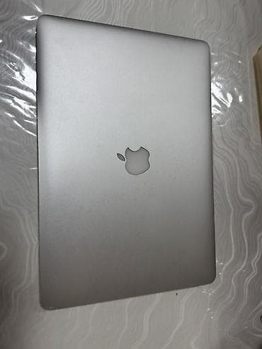 fujitsu laptop computers: İşlənmiş Apple MacBook, 15.4 ", Intel Core i7, 512 GB — 2