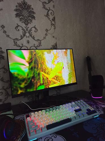 komputer manitor: Lg UltraGear 165 Hz 24 lük ideal veziyyetde nokte problemi yoxdu — 6