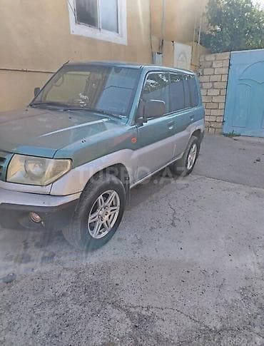 Mitsubishi Pajero: 1.8 l | 1998 il 366080 km Ofrouder/SUV