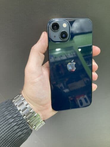 en ucuz ayfon: IPhone 13, 128 GB, Qara, Simsiz şarj — 1