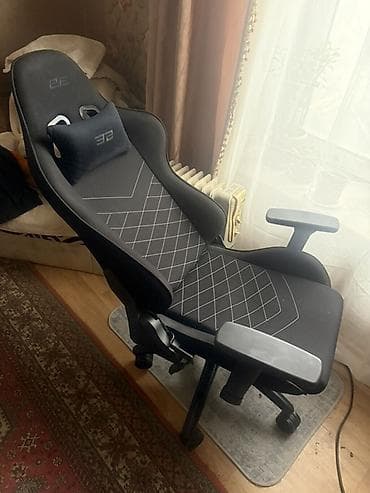 perde ikinci el: Təkərli, Qolları tənzimlənir, Parça — 1