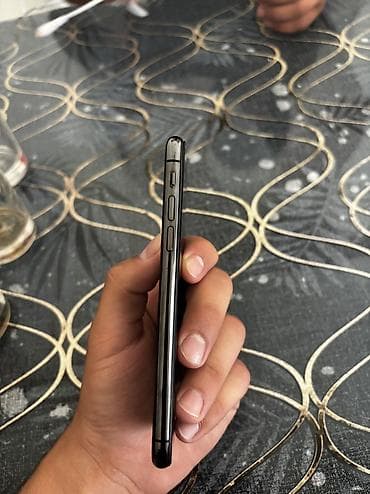 iphone 5 's: IPhone Xs, 64 GB, Black Titanium — 3