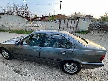 vaz 2106 abirsofka: BMW 3 series: 1.8 l | 1992 il Sedan — 4