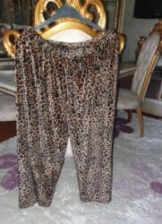 qadın kurkləri: Velur, 52,54 — 1