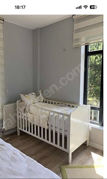 işlenmiş matras: Oğlan və qız üçün, İşlənmiş, Dördbucaq, Beşik, Dəstsiz, Matras ilə, Yellənmə mexanizmsiz — 1