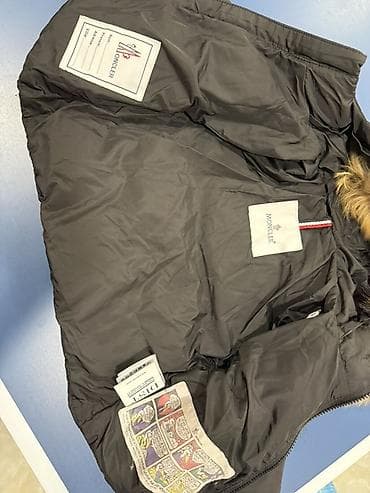 Uşaq üçün Moncler qış gödəkçəsi - Rəng: qara - Model: kapüşonlu — 3