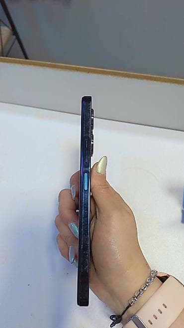 htc 5: Model: JGAURORA A5S (şüşə panel) Ölçülər: 128 × 112 × 2 sm Qalınlıq — 5