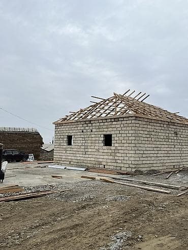 həyət dizaynı: PVC və metal profilli tavan/soffit obşivkası və dam altı üzlənməsi — 7