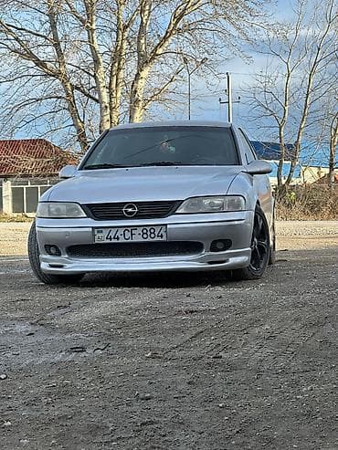 lizing avtomobiller: Opel Vectra: 2.5 л | 1998 г. 498000 км Седан — 2