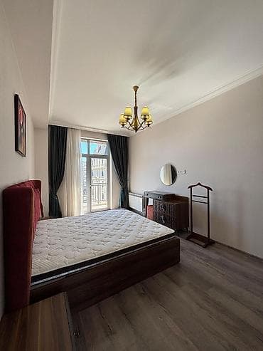 Mənzillər: İcarəyə verilir 4 otaqlı yeni tikili 210 m², Ağ şəhər q. Kateqoriya — 6